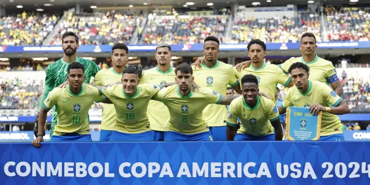 Brasil enfrenta Paraguai em busca da primeira vitória na Copa América