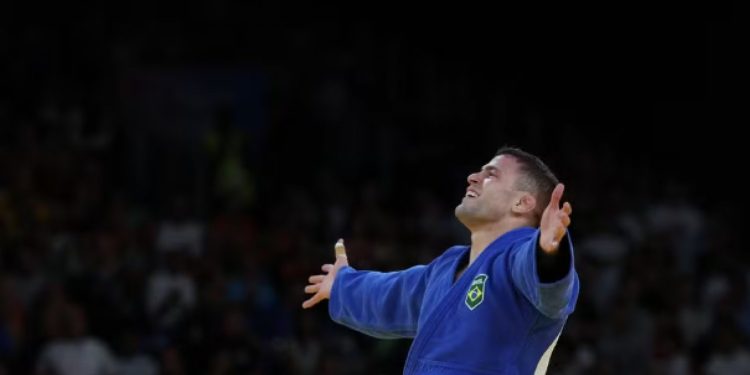 Willian Lima garante a 1ª medalha do Brasil nas Olimpíadas de Paris e está na final do judô