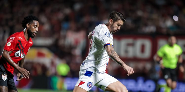 Bahia empata com o Atlético-GO no último minuto pelo Brasileirão
