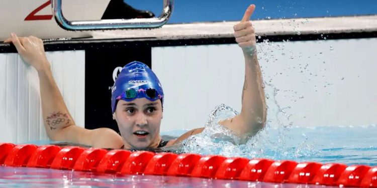 Beatriz Dizotti avança à final inédita do Brasil na natação em Paris