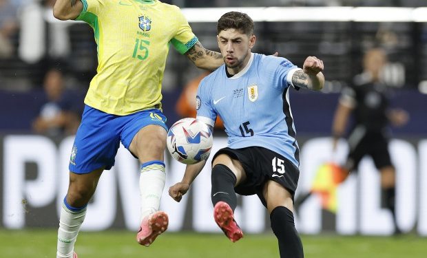 Brasil perde para o Uruguai nos pênaltis e deixa a Copa América