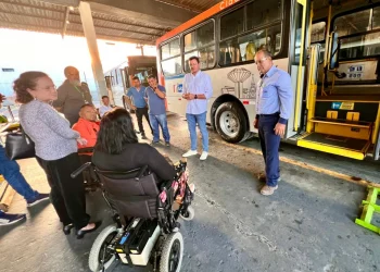 Conselho das Pessoas com Deficiência participa de workshop sobre elevadores de acessibilidade