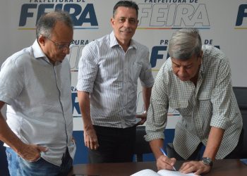 Prefeito Colbert Filho empossa titulares de três pastas