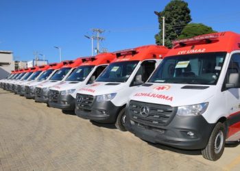 Bahia recebe 34 novas ambulâncias do SAMU e comemora 20 anos de serviços prestados