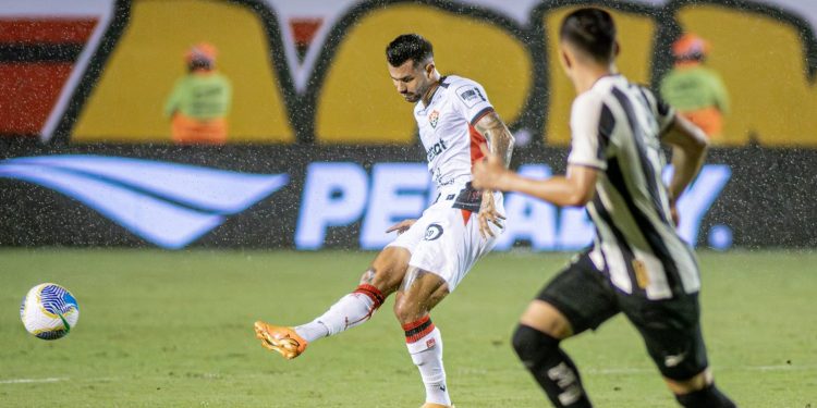 Vitória perde para o Botafogo no Barradão e segue próximo do Z-4
