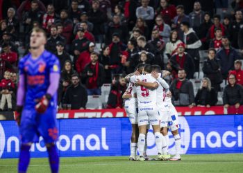 Bahia vence o Athletico Paranaense fora de casa e retorna para o G-4