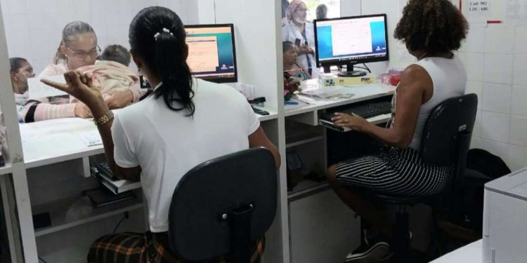 Prefeitura de Feira promove mutirão de consultas e exames a pacientes pré-agendados neste sábado