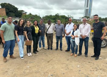 Estudantes de Medicina Veterinária da Unex participam de ação em parceria com a Prefeitura de Feira de Santana