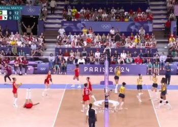 Brasil supera Turquia e conquista bronze no vôlei feminino em Paris