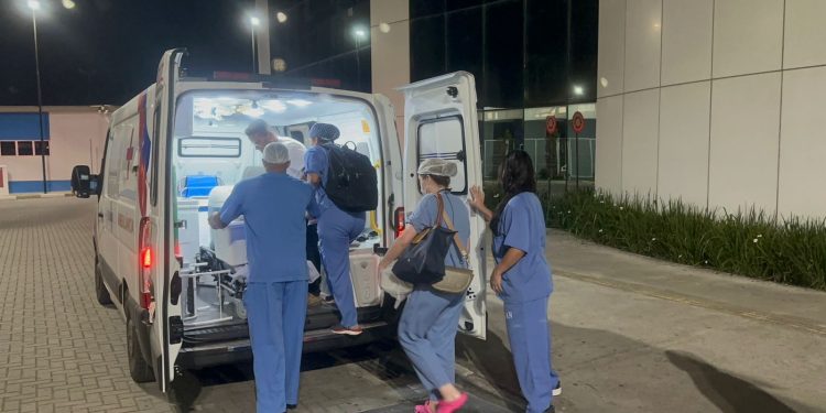 Coração é Captado no Hospital Clériston Andrade e Transportado por Aeronave para Transplante em Salvador