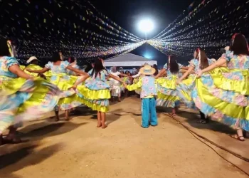 Feira de Santana recebe Festival de Quadrilha Junina neste domingo (4)