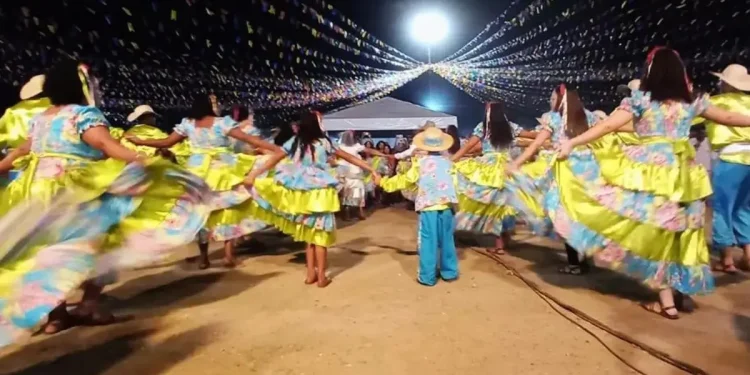Feira de Santana recebe Festival de Quadrilha Junina neste domingo (4)
