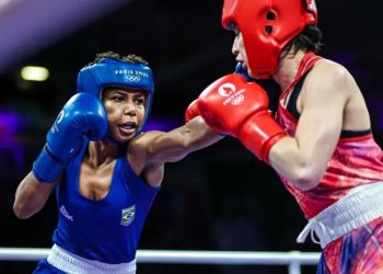 Jucielen Romeu cai nas quartas e encerra participação do boxe em Paris