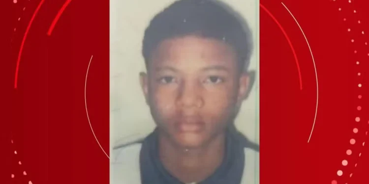 Funcionário de lava-jato é morto a facadas em Feira de Santana