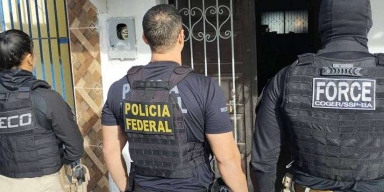 Operação que mira deputado baiano supostamente envolvido em grupo miliciano cumpre novos mandados em Feira