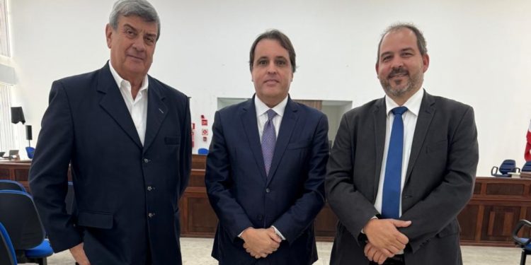 Prefeito Colbert Filho acompanha abertura da correição no Fórum Filinto Bastos