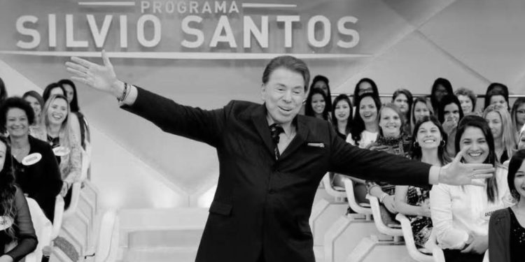 Silvio Santos morre aos 93 anos em São Paulo