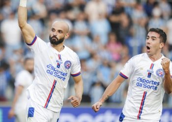 Bahia vence o Grêmio fora de casa