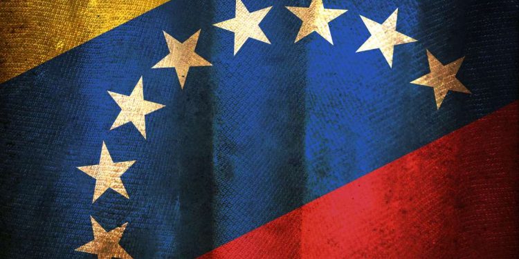 Justiça da Venezuela chama partidos para periciar resultado de eleição