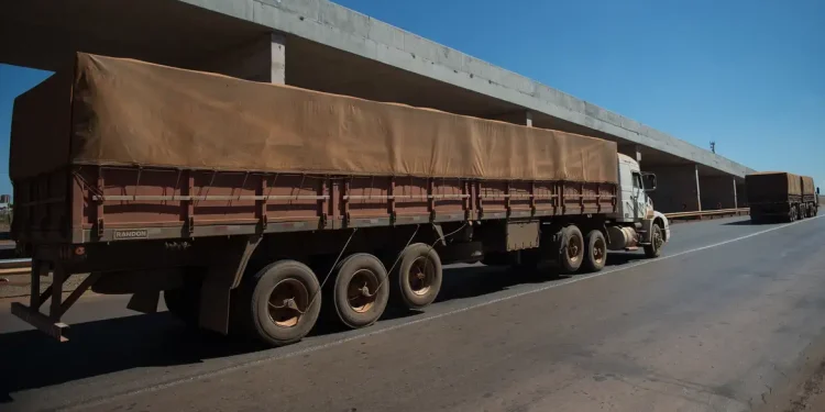 Cargas roubadas: prejuízo chega a R$ 1,5 bilhão por ano