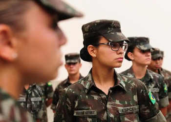 Governo federal publica decreto com regras para o alistamento militar feminino