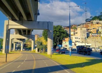 Corpo é encontrado esquartejado em carrinho de supermercado em Salvador