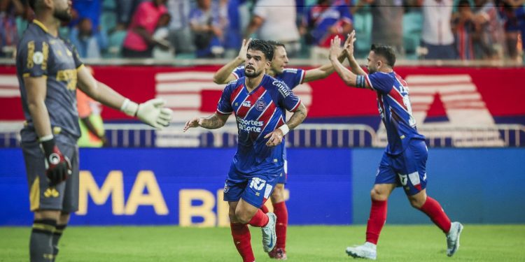 Bahia vence o Criciúma e segue na cola do G-4 do Brasileirão