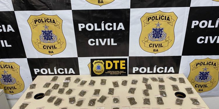 Homem é preso em flagrante vendendo drogas por aplicativo de mensagem