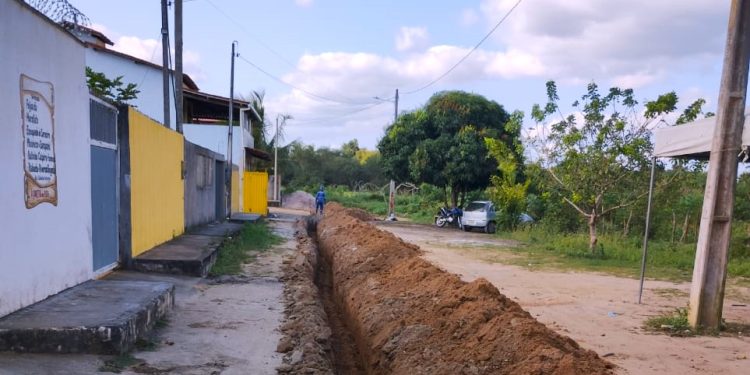 Água tratada chega a localidades rurais de Conceição do Jacuípe