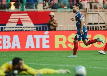 Bahia vence o Atlético-MG na Fonte Nova e entra no G6