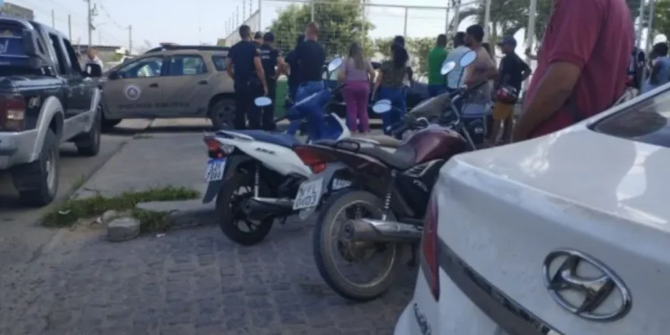 Homem é morto a tiros após receber alta de unidade de saúde em Feira de Santana