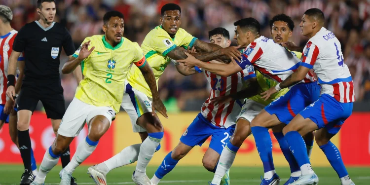 Eliminatórias: Brasil joga mal e perde para o Paraguai por 1 a 0