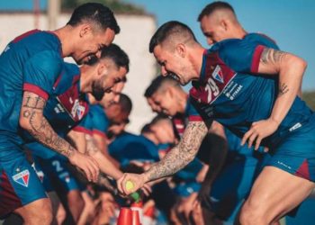 Fortaleza deve entrar com time alternativo contra o Bahia neste sábado