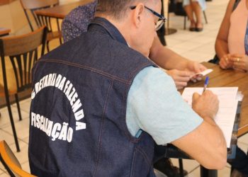 Operação da Sefaz-BA fiscaliza máquinas de cartões de crédito no comércio baiano