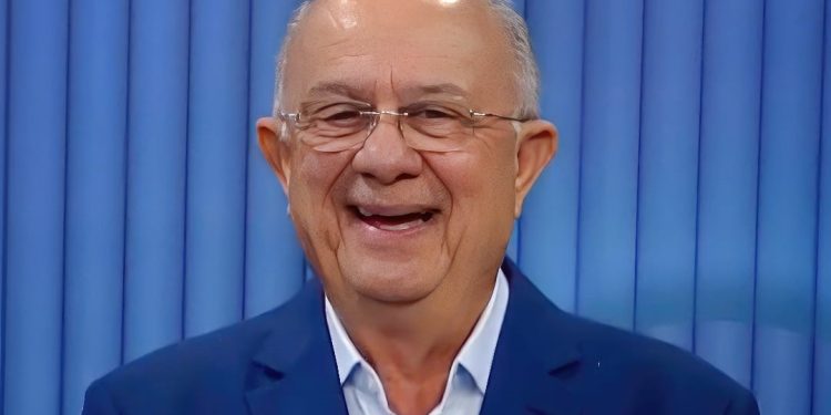 Prefeito eleito José Ronaldo indica nomes para equipe de transição de Governo