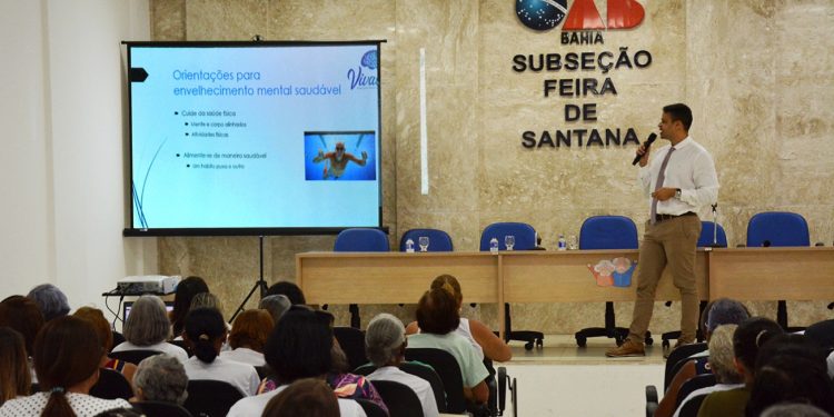 Dia Nacional do Idoso é celebrado com debates sobre direitos e políticas públicas em Feira