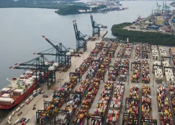 Simplificação de importações resultará em economia de R$ 40 bi por ano