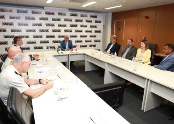 Jerônimo Rodrigues anuncia criação de plano de segurança para Feira de Santana