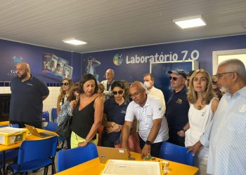 Clubes de Rotary conhecem as modernas estruturas implantadas nas escolas municipais em Feira