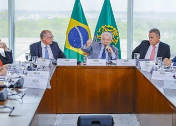 Governo recua de bloqueio do cartão Bolsa Família para apostas