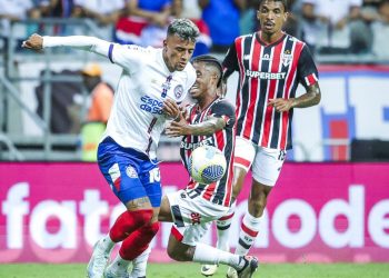 Bahia é goleado pelo São Paulo na Fonte Nova com falha de Marcos Felipe