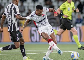 Vitória empata com o Botafogo no Estádio Nilton Santos pelo Brasileirão