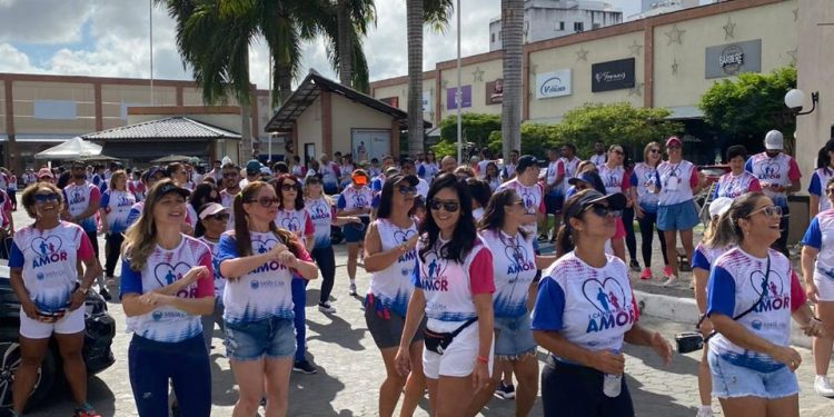 Caminhada do Amor reúne pacientes, médicos e colaboradores da Santa Casa