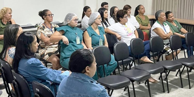 Novembro Roxo: Hospital da Mulher amplia Método Canguru e conscientiza sobre prematuridade