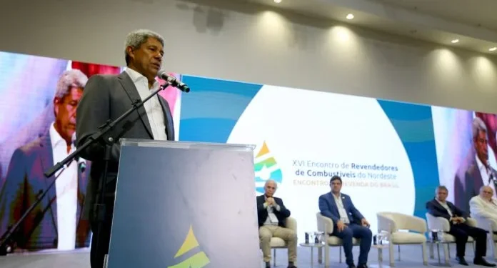 Governador participa do Encontro de Revendedores de Combustíveis do Nordeste