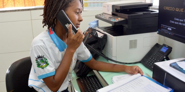 Jovem Aprendiz Feirense oferece novas oportunidades de trabalho e estudo para jovens da rede