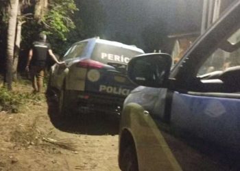 Adolescente de 17 anos é denunciado à polícia pelo pai após confessar participação em homicídio em Feira