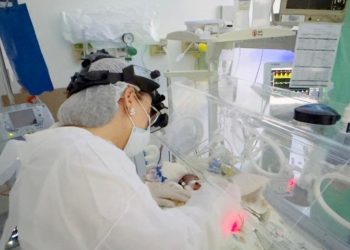 Hospital da Mulher inicia assistência oftalmológica especializada para bebês prematuros