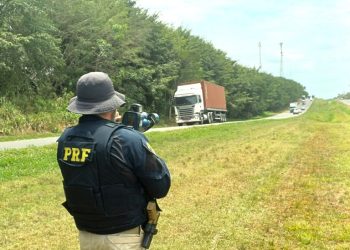 Sábado marcado por flagrantes alarmantes de excesso de velocidade na BR 324