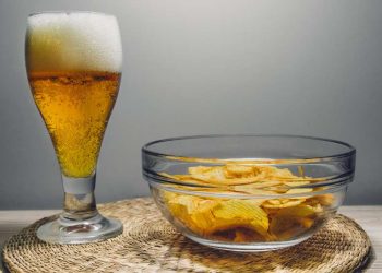 Custos de ultraprocessados e álcool ao SUS atingem R$ 28 bi por ano, apontam pesquisas da Fiocruz